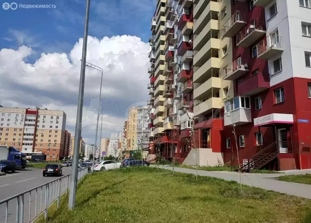 1-комнатная квартира: Тюмень, улица Василия Гольцова, 4 (30.2 м) - Фото 0