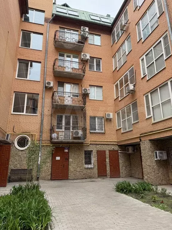 2-к. квартира, 100 м, 2/6 эт. - Фото 0