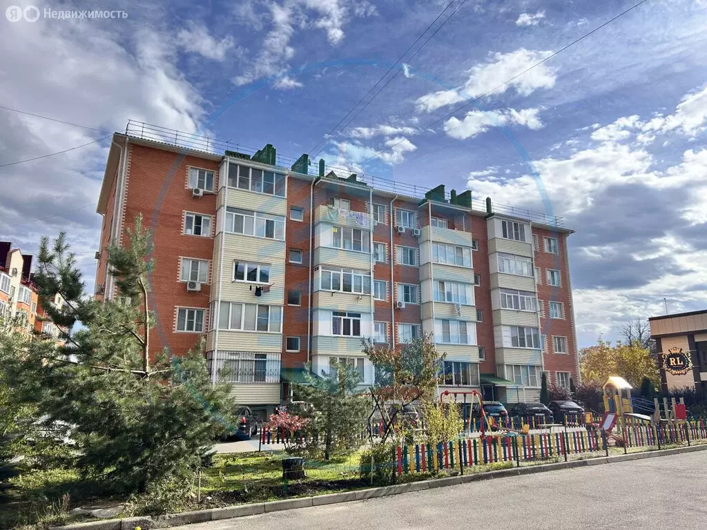 3-комнатная квартира: Ессентуки, улица Орджоникидзе, 83к3 (74 м) - Фото 1