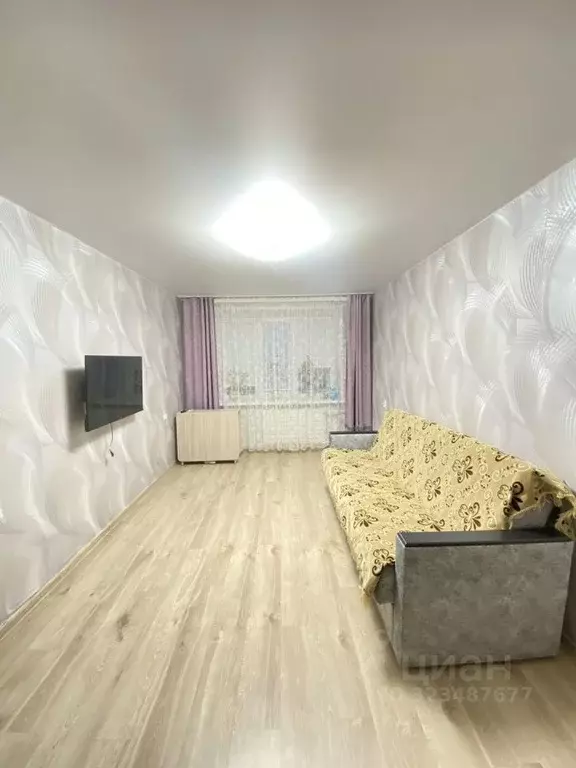 3-к кв. Удмуртия, Воткинск ул. Королева, 32 (58.0 м) - Фото 0