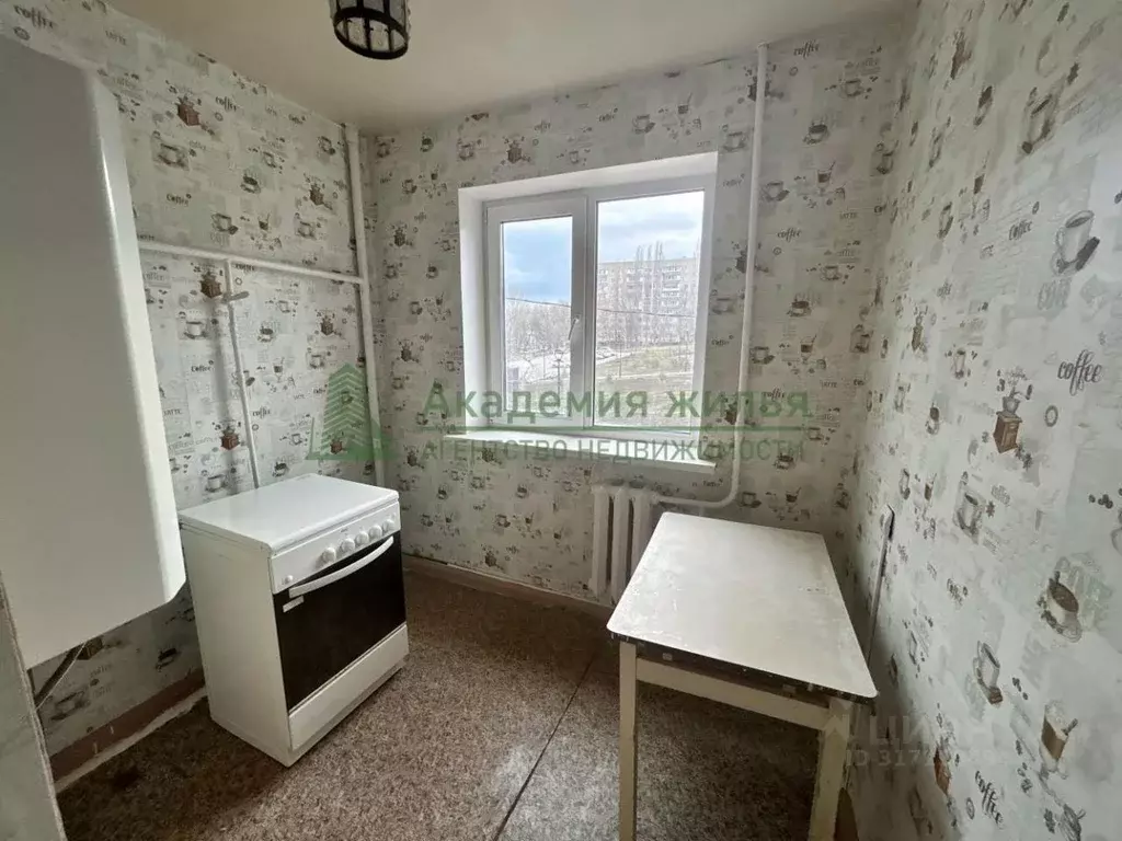 2-к кв. Саратовская область, Саратов ул. 4-я Нагорная, 25 (45.0 м) - Фото 0