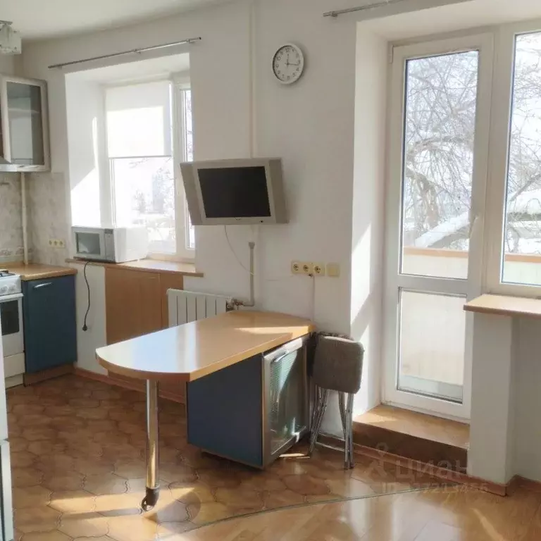 Студия Волгоградская область, Волгоград ул. Елисеева, 8 (30.5 м) - Фото 2