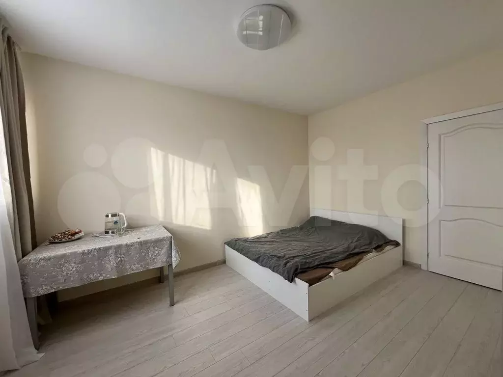 Комната 12,9 м в 2-к., 14/16 эт. - Фото 1