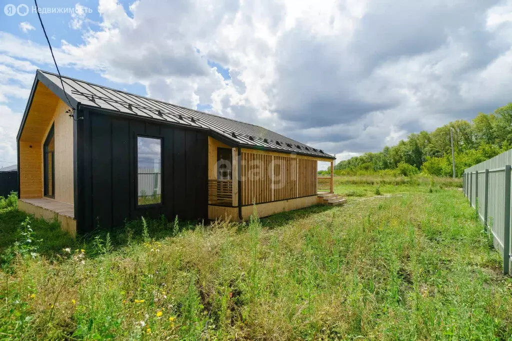 Дом в село Новая Беденьга, бульвар Чистые пруды (120 м) - Фото 1