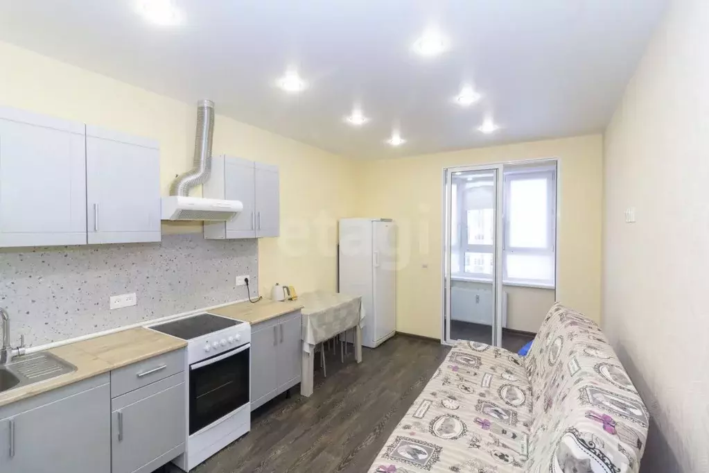 1-к кв. Тюменская область, Тюмень ул. Василия Подшибякина, 12 (38.9 м) - Фото 1