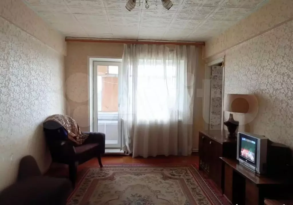 4-к. квартира, 57,5 м, 5/5 эт. - Фото 0
