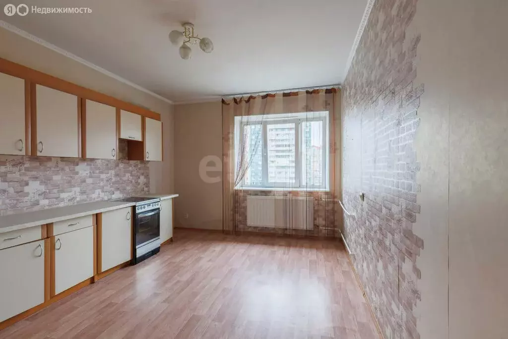 3-комнатная квартира: Санкт-Петербург, Богатырский проспект, 59к3 ... - Фото 0
