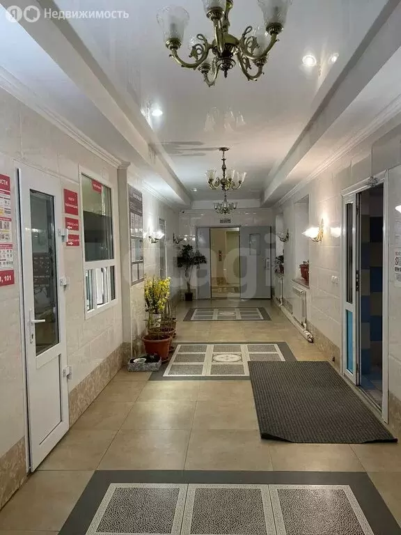 3-комнатная квартира: Якутск, улица Дзержинского, 30 (84.6 м) - Фото 2