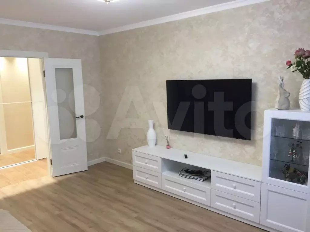 2-к. квартира, 52 м, 5/9 эт. - Фото 0