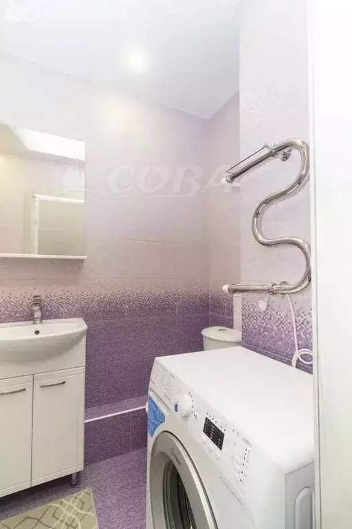 Квартира-студия: Тюмень, улица Вадима Бованенко, 1 (25 м) - Фото 1