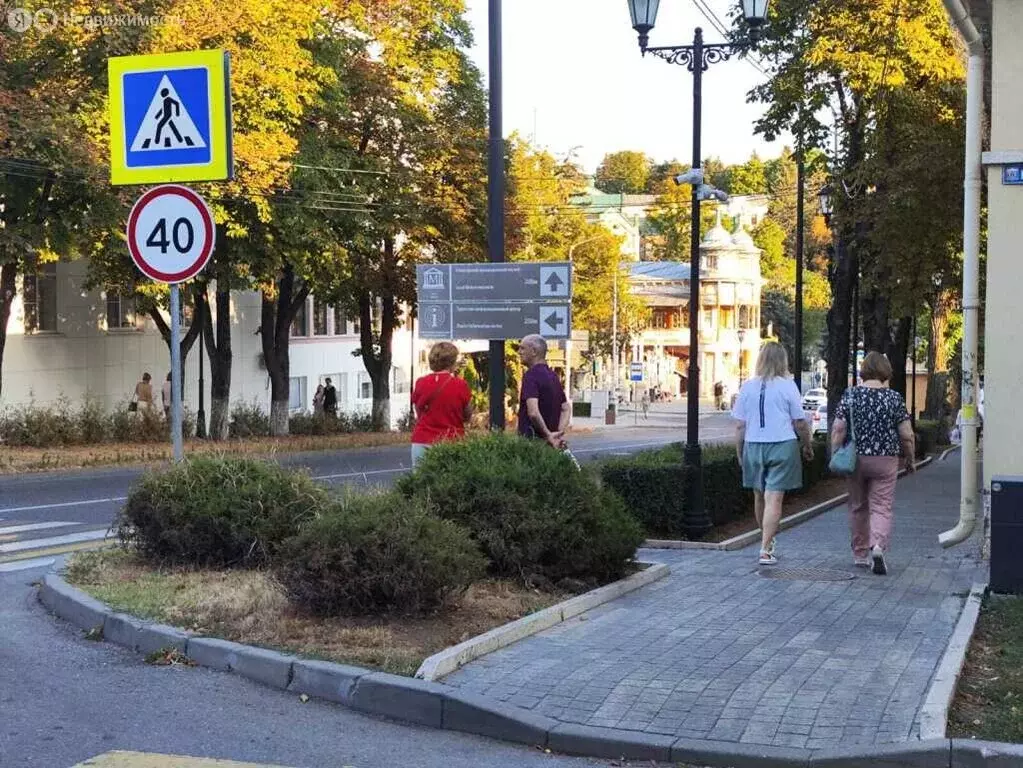Помещение свободного назначения (100 м) - Фото 0