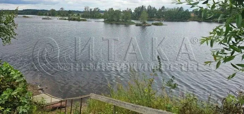 Дом в Ленинградская область, Подпорожский район, Важинское городское ... - Фото 1