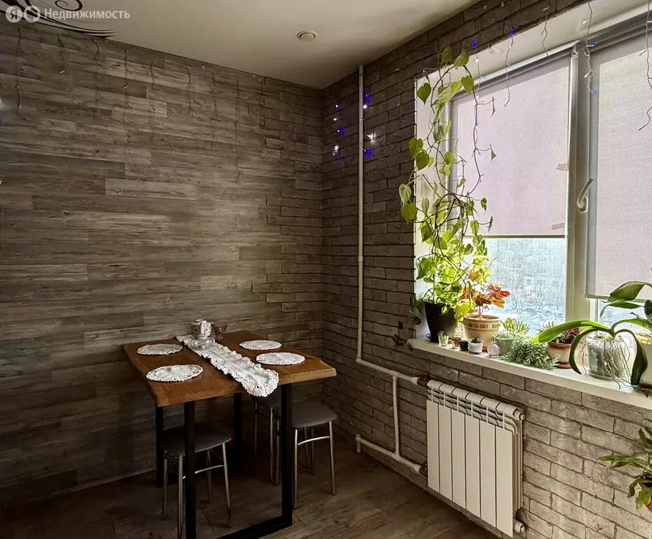 1-комнатная квартира: Саратов, улица имени К.Г. Уфимцева, 2 (37.7 м) - Фото 2