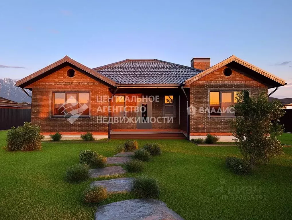 Дом в Рязанская область, Рязанский район, Дубровическое с/пос, с. ... - Фото 1