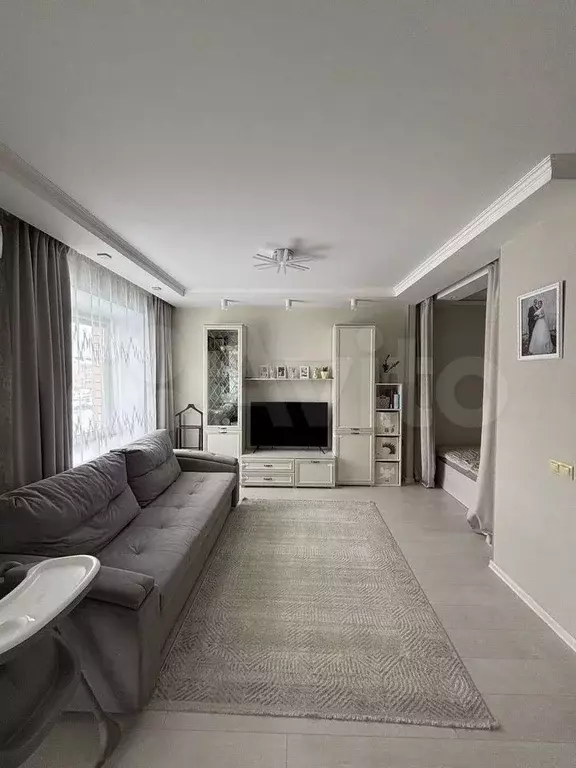 1-к. квартира, 35 м, 3/3 эт. - Фото 0