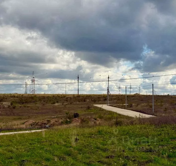 Участок в Крым, Симферополь городской округ, Грэсовский пгт ул. ... - Фото 2