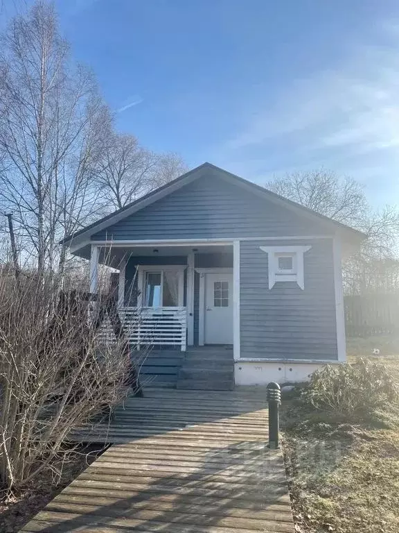 Дом в Псковская область, Пушкиногорье городское поселение, д. Луговка ... - Фото 0