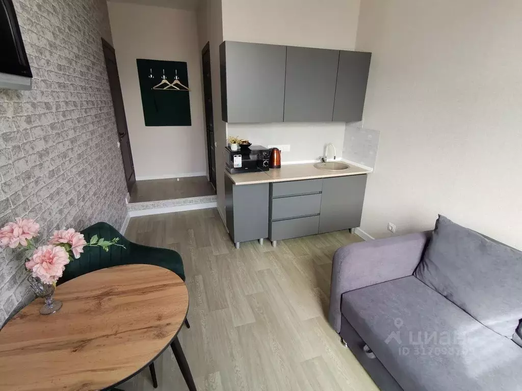 1-к кв. Тюменская область, Тюмень ул. Пермякова, 43А (17.0 м) - Фото 0