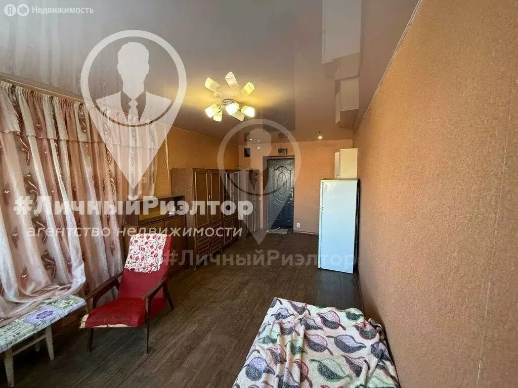 1к в 9-комнатной квартире (18.5 м) - Фото 2