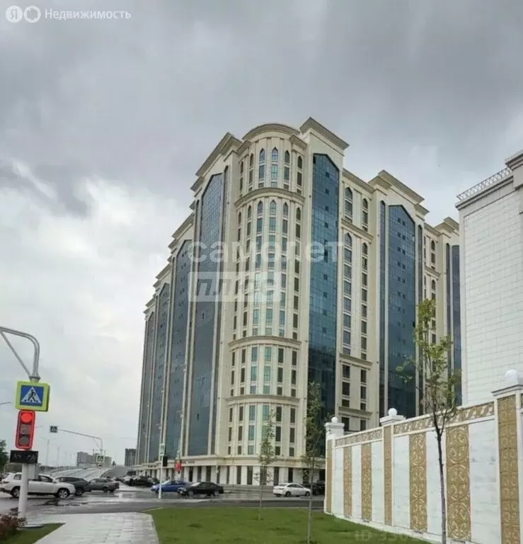 Квартира-студия: Грозный, улица Асланбека Шерипова, 70 (105.2 м) - Фото 1
