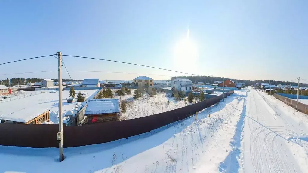 Участок в Тюменская область, Тюменский муниципальный округ, д. Ушакова ... - Фото 1