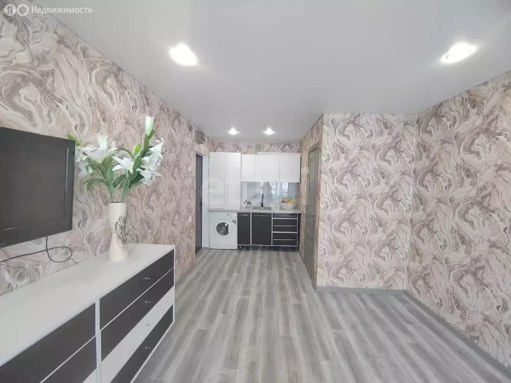 1к в -комнатной квартире (18 м) - Фото 1