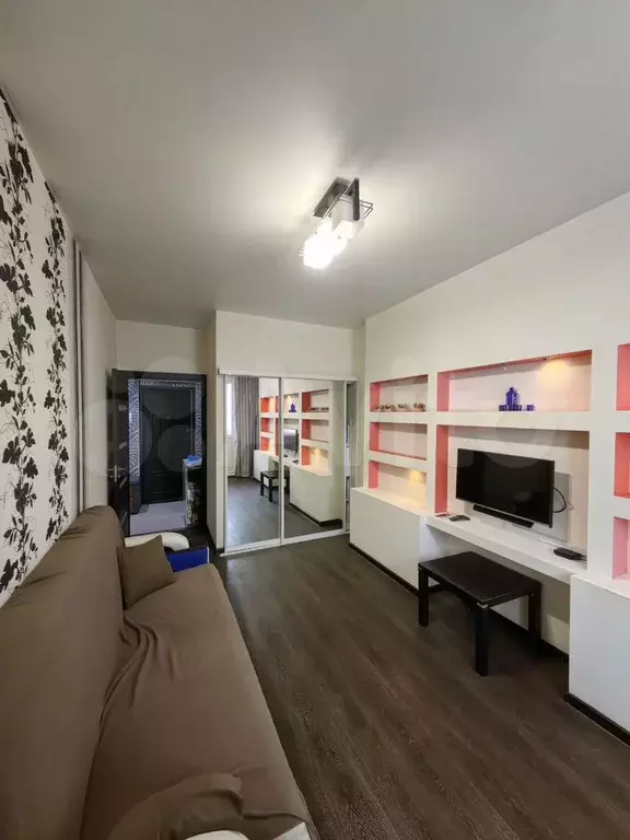 1-к. квартира, 36 м, 1/5 эт. - Фото 1