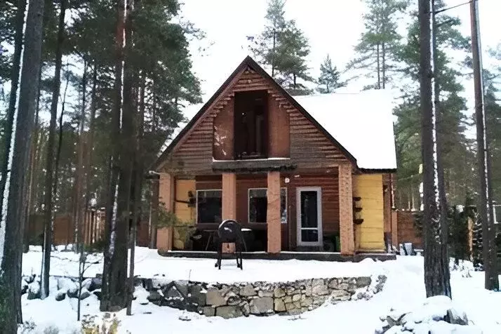 Дом в Ленинградская область, Выборгский район, Полянское с/пос, пос. ... - Фото 1