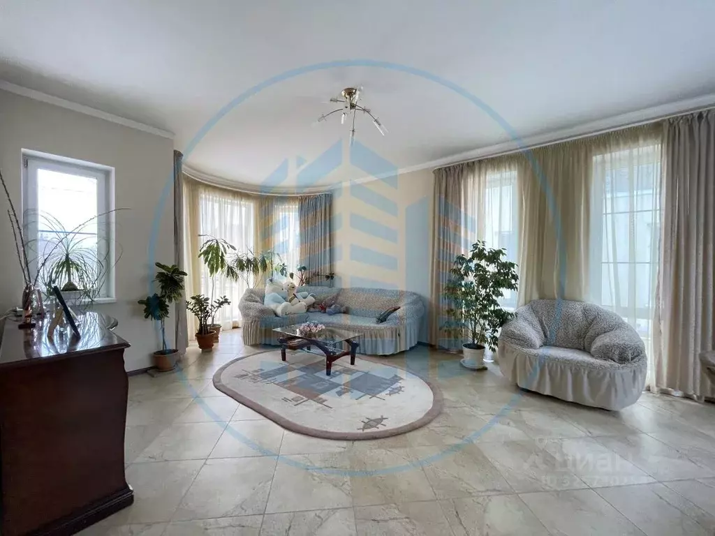 Дом в Ставропольский край, Ессентуки Первомайская ул. (277 м) - Фото 1