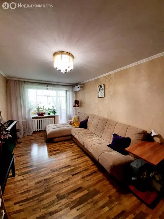 3-комнатная квартира: Ростов-на-Дону, улица Тельмана, 73/94 (58 м) - Фото 0