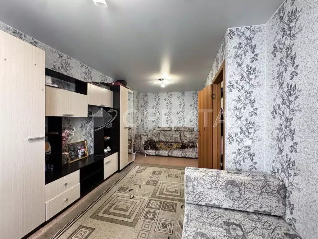 1-к кв. Тюменская область, Тюмень Антипино мкр, ул. Беловежская, 17 ... - Фото 1