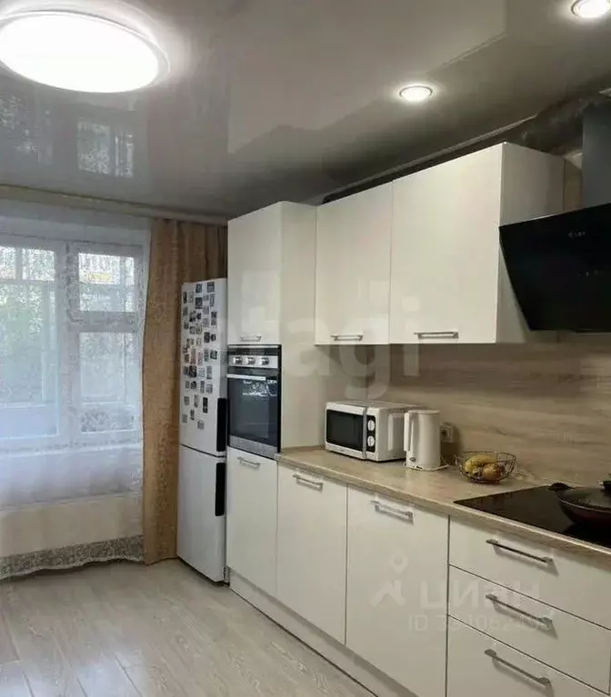 3-к кв. Тюменская область, Тюмень Широтная ул., 136к3 (91.0 м) - Фото 1
