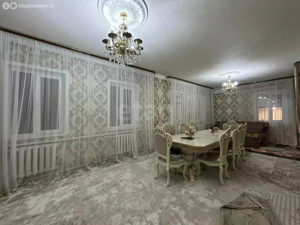 Дом в Назрань, ЦАО, Насыр-Кортская улица (130 м) - Фото 1