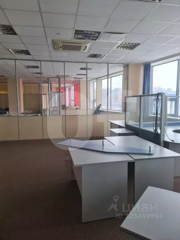 Офис в Московская область, Химки городской округ, д. Дубровки ул. ... - Фото 1