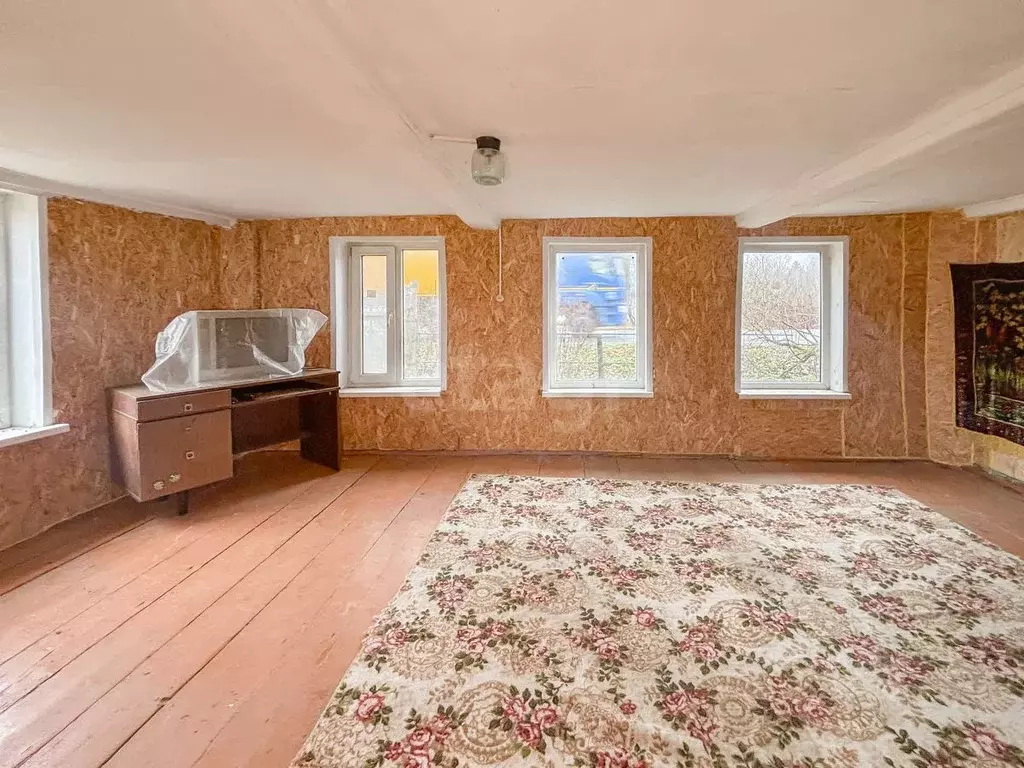 Дом в Псковская область, Псковский район, Карамышевская волость, д. ... - Фото 1