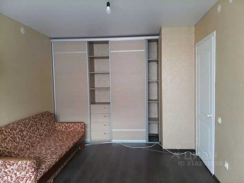 1-к кв. Саратовская область, Саратов ул. Имени С.П. Лисина, 7 (30.2 м) - Фото 1