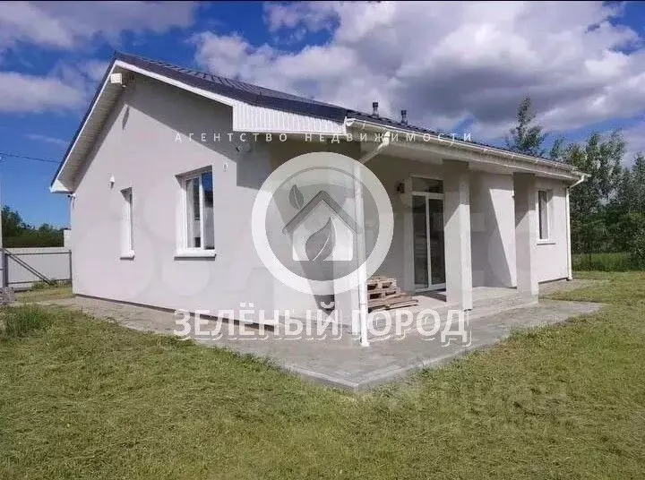 Дом в Калининградская область, Гурьевский муниципальный округ, пос. ... - Фото 0