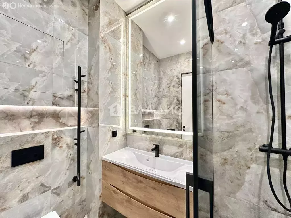 3-комнатная квартира: Москва, 1-й Сетуньский проезд, 8 (70.9 м) - Фото 2