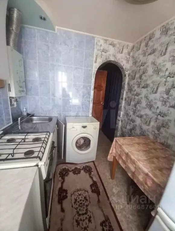 1-к кв. Астраханская область, Астрахань ул. Николая Островского, 136 ... - Фото 0