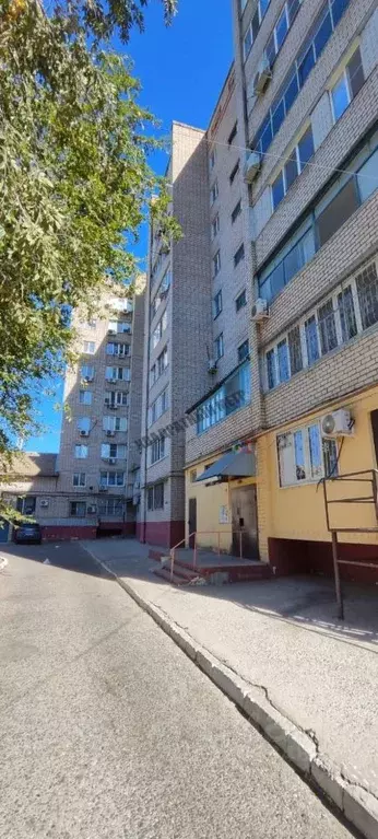 3-к кв. Калмыкия, Элиста 6-й мкр, 1 (60.0 м) - Фото 0