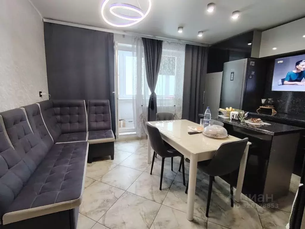 3-к кв. Челябинская область, Челябинск ул. 2-я Эльтонская, 62 (54.1 м) - Фото 1