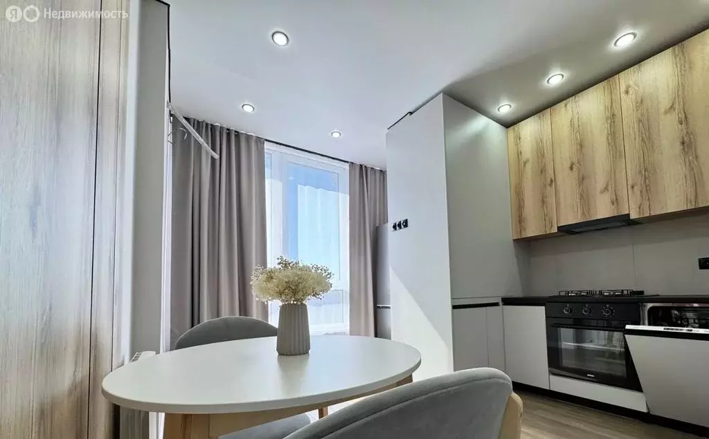 1-комнатная квартира: Краснодар, улица Шоссе Нефтяников, 18к7 (41.8 м) - Фото 1