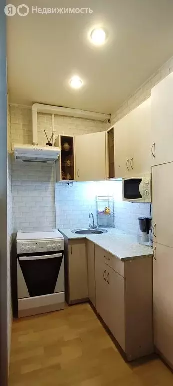 Квартира-студия: Санкт-Петербург, Брестский бульвар, 9А (23.7 м) - Фото 0