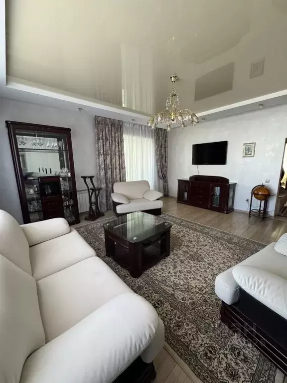 2-к кв. Хабаровский край, Хабаровск Комсомольская ул., 44 (84.0 м) - Фото 1