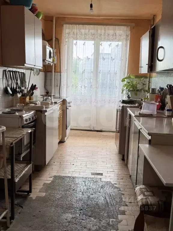 Комната Калужская область, Калуга ул. Платова, 40 (13.1 м) - Фото 2