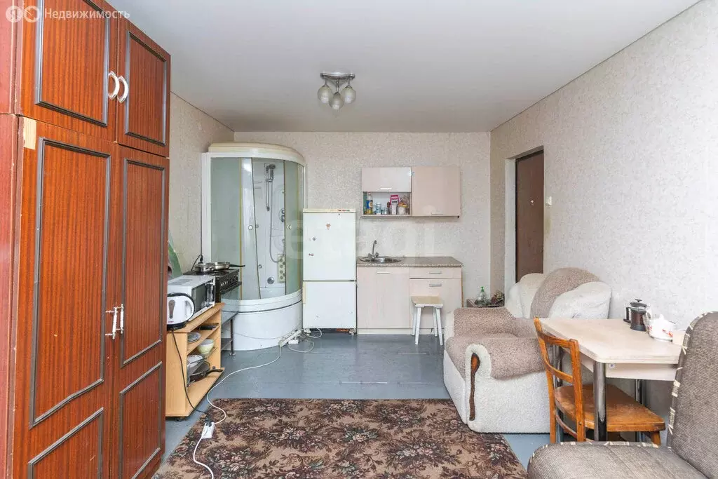 1к в -комнатной квартире (18.1 м) - Фото 1