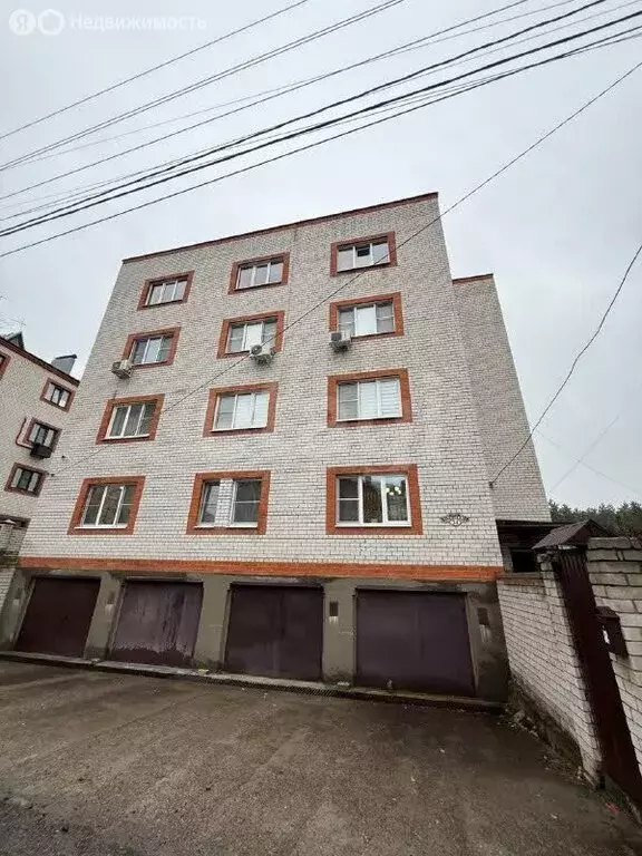 2-комнатная квартира: Воронеж, улица Шукшина, 24 (75 м) - Фото 0