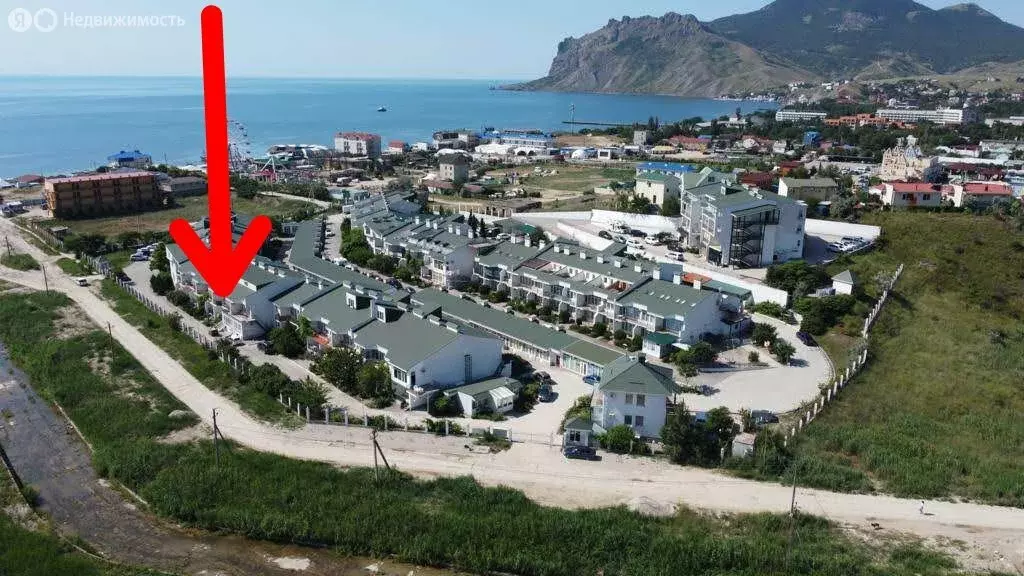 3-комнатная квартира: посёлок городского типа Коктебель, Арматлукская ... - Фото 1