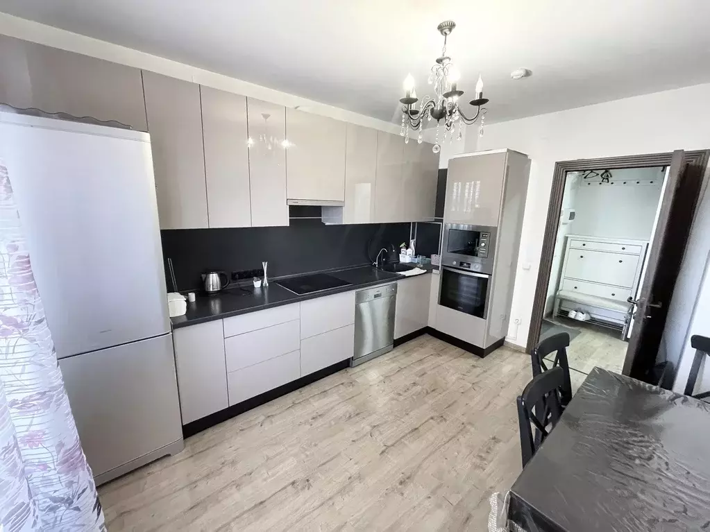 Продаётся 2-к квартира, 56.1 м - Фото 1