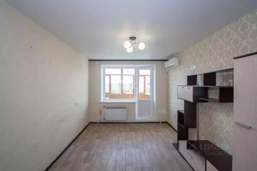 1-к кв. Тюменская область, Тюмень 6-й мкр, проезд 9 Мая, 2 (33.1 м) - Фото 1
